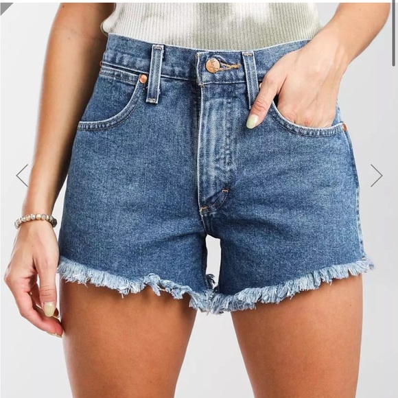 Wrangler Reworked Shorts - Picture 5 of 5